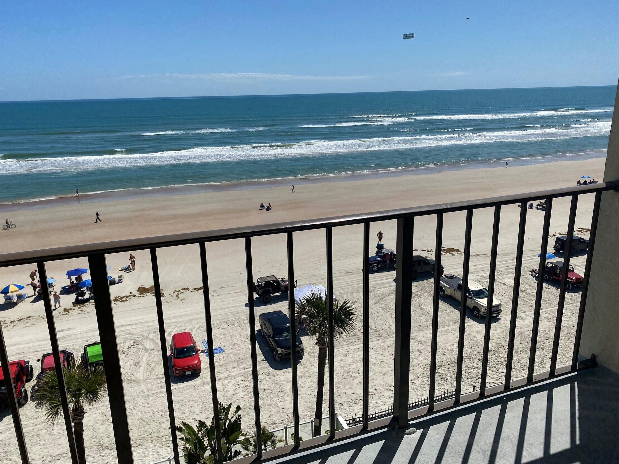 Days Inn By Wyndham Daytona Oceanfront Daytona Beach Exteriör bild